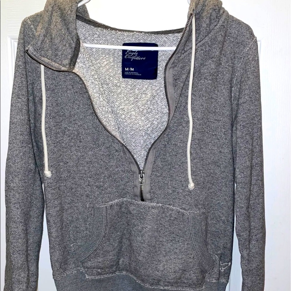 American Eagle half zip sweatshirt. Medium